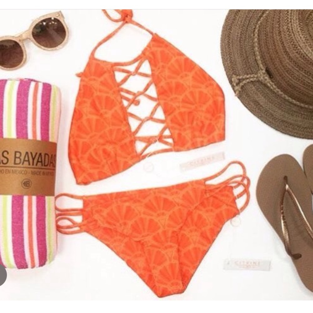 Citrine Swim Bahia Top and Tupelo Bottom in Coral Fan